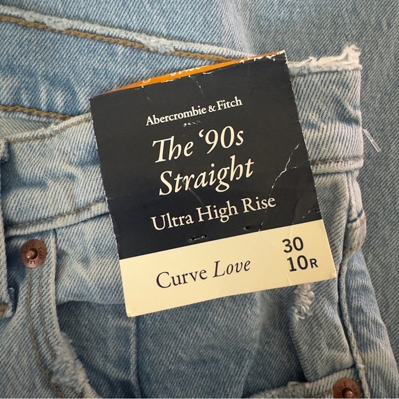 Abercrombie & Fitch NWT Curve Love The 90s Straight Ultra High Rise Jeans - Picture 6 of 11